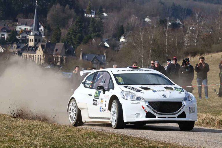 Volles Haus beim Auftakt des HJS AvD DMSB Rallye Cup