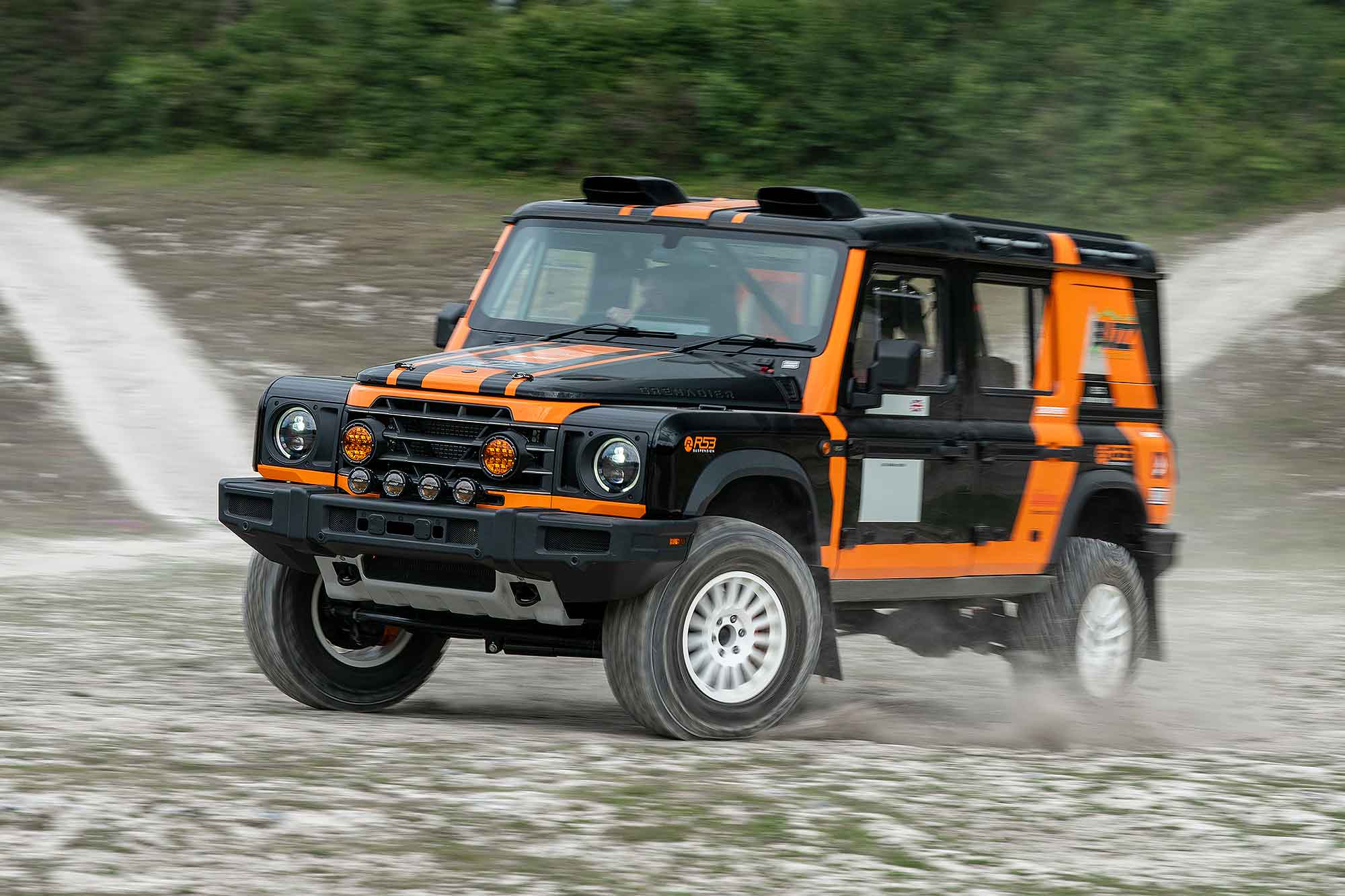V8, Rallye und gewaltig höher gelegt: Ineos zeigt Grenadier-Prototypen