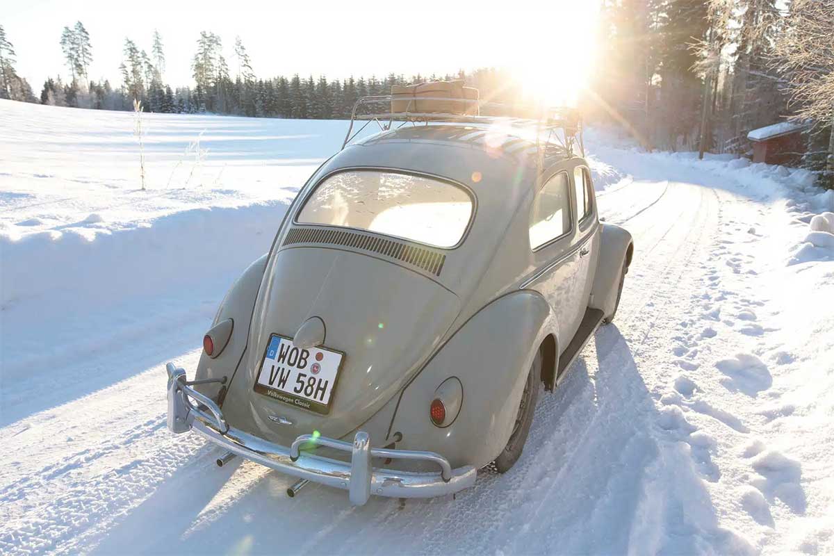 Vereist verreist: Im Käfer. Nach Finnland. Im Winter.