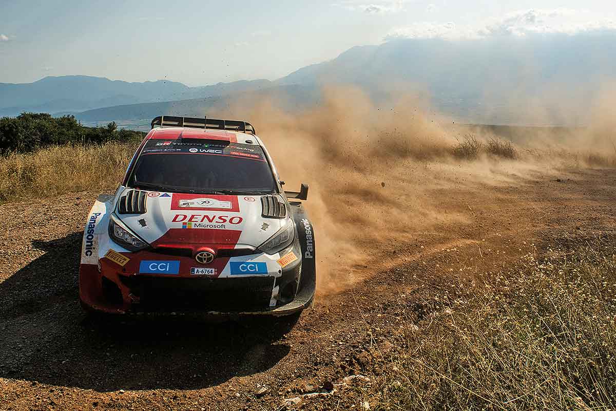Rückschläge für Neuville und Ogier – Rovanperä vorn