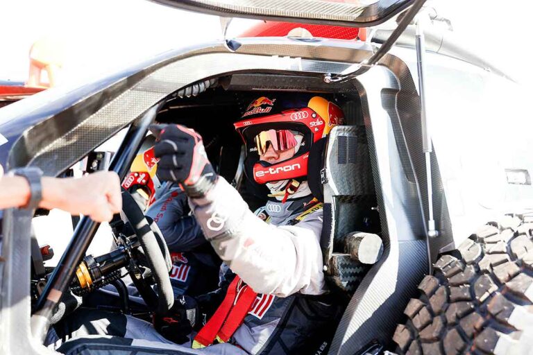 Rallye Dakar: Ekström gewinnt Prolog