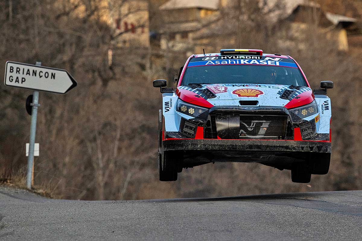 Thierry Neuville gewinnt Rallye Monte Carlo