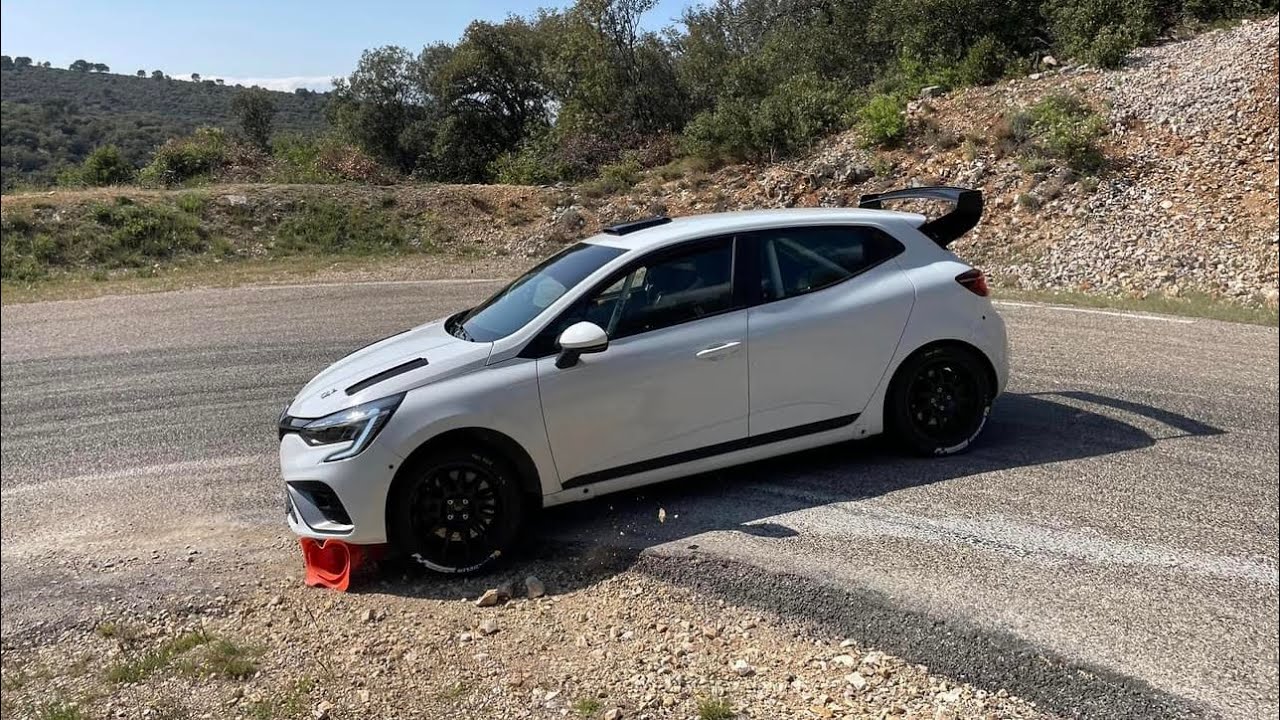 VIDEO: Test Tom Pieri Renault Clio Rally3