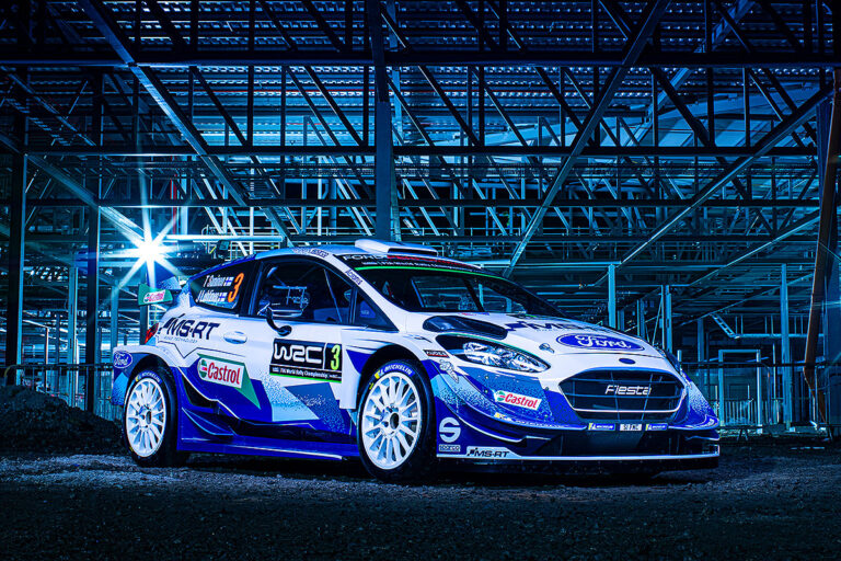 Auferstandenen aus Ruinen