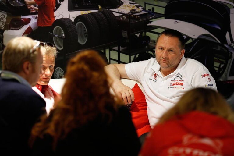 Yves Matton: „Die Fahrer müssen auf uns zukommen“