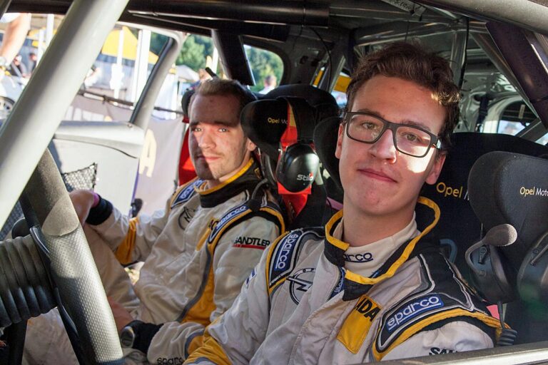 Bergkvist verpasst Abfahrt und Sieg