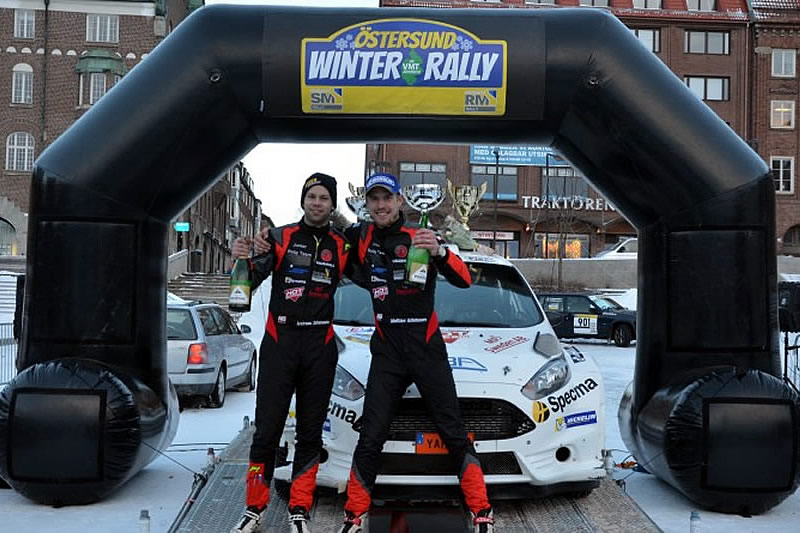 Adielsson gewinnt Schweden-Auftakt