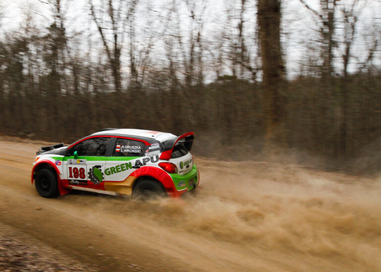 Gruszka siegt und führt