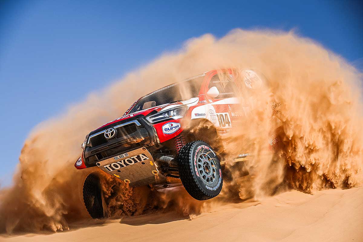 Rückschlag für Loeb – De Villiers holt Tagessieg