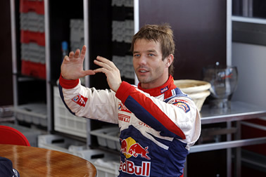 Loeb nach Unfall raus!