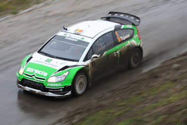 Pieter Tsjoen siegt im C4 WRC