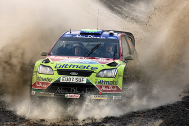 Latvala behauptet Führung