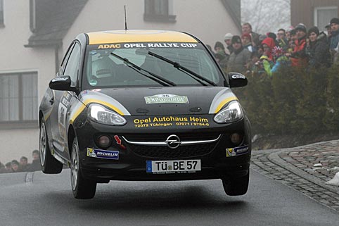Fahrner gewinnt Cup-Premiere