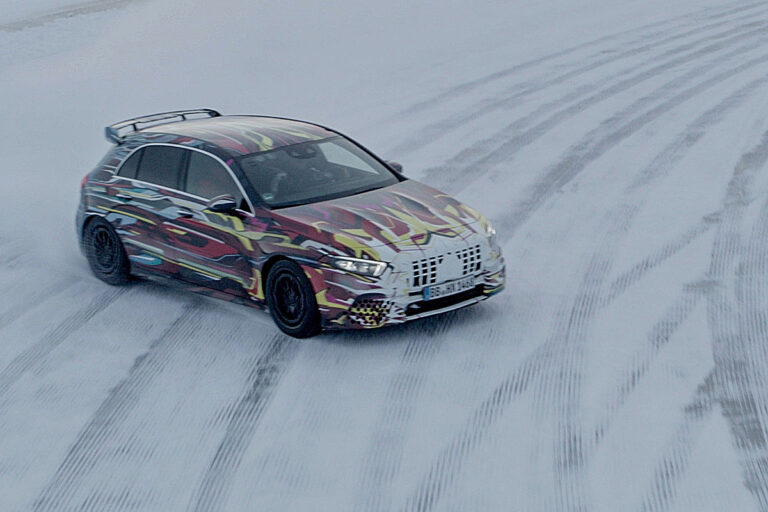 AMG A45: Ein Mercedes zum Driften