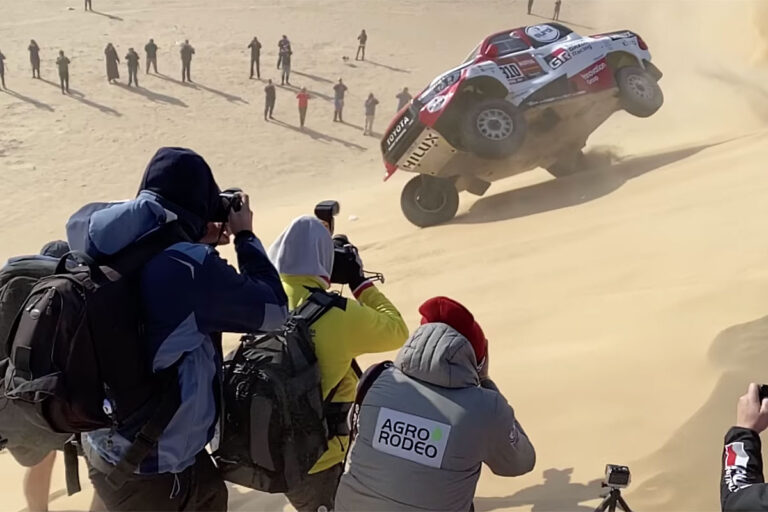 Überschlag von Fernando Alonso!