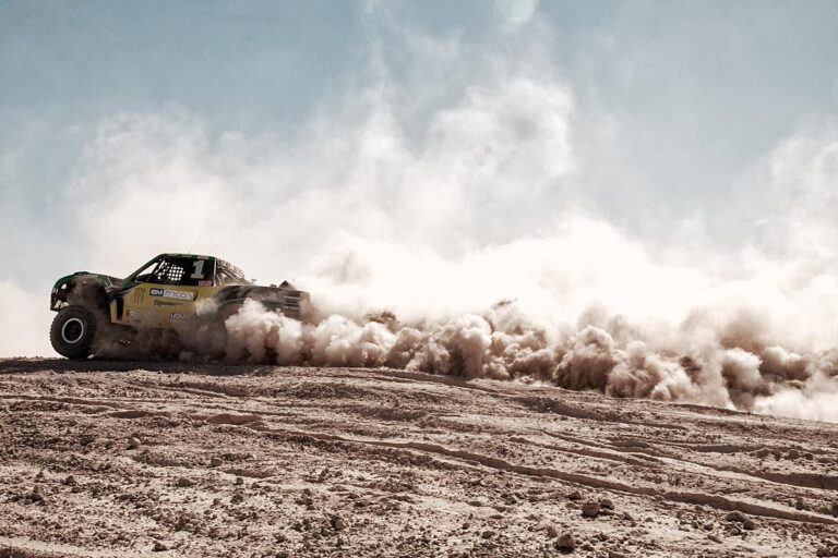 Schwarz: Mit 900 PS zur Premiere