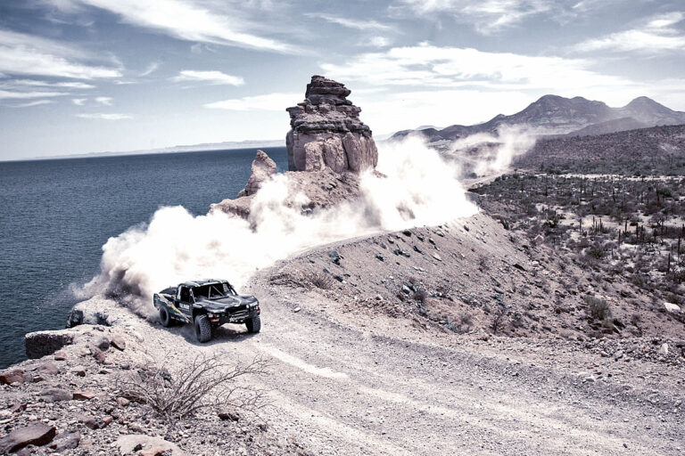 Schwarz stürmt aufs Podium