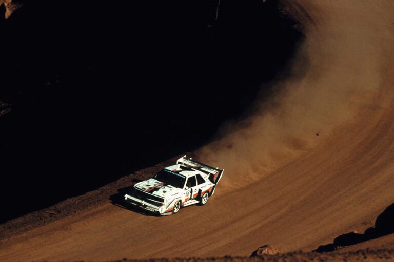 Heute vor 35 Jahren: Röhrl stürmt den Pikes Peak