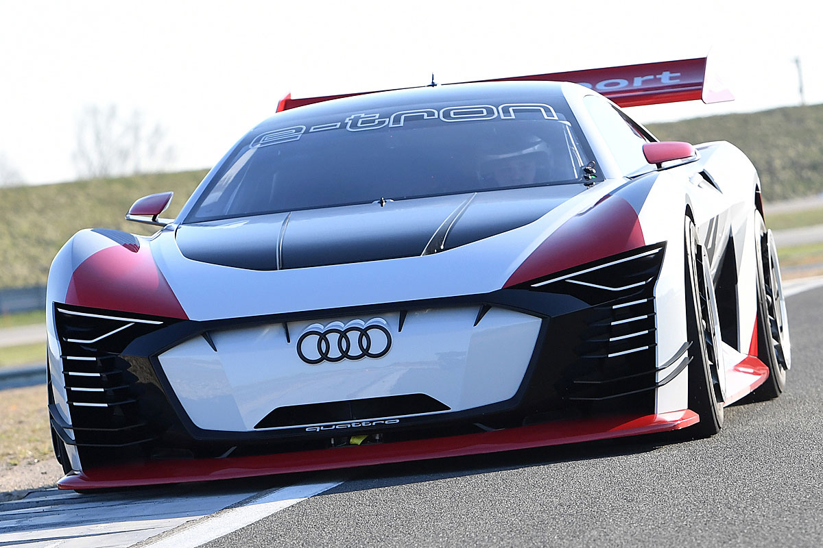 Eine Fahrt im Audi e-Tron Vision Gran Turismo