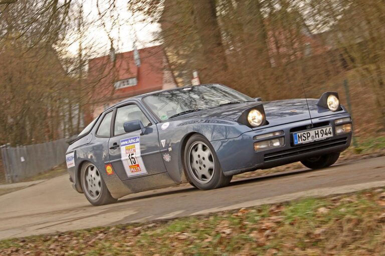 100 Autos zum 10-jährigen Jubiläum in Stein