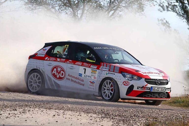 AvD wird Seriensponsor im HJS DMSB Rallye Cup