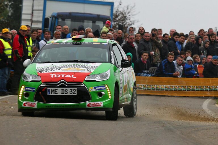 Citroën Trophy mit Patenschafts-Modell
