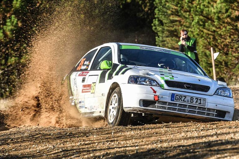 Knüpfer gewinnt den Schotter-Cup