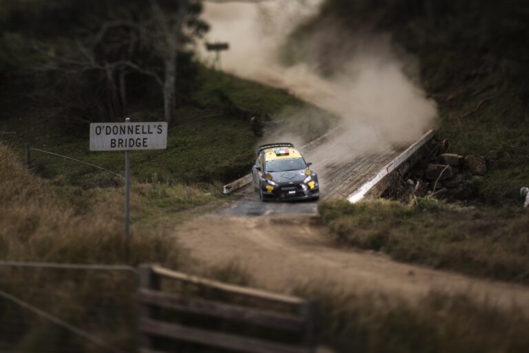 Geldstrafen für Meeke und Bertelli