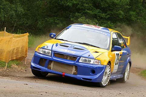 Mitsubishi-Festival im IVG-Wald