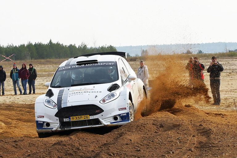 Mohe kommt auch mit einem R5-Allradler zurecht