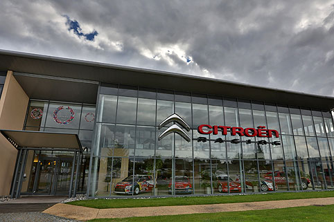 Citroën-Abu Dhabi sucht Talente