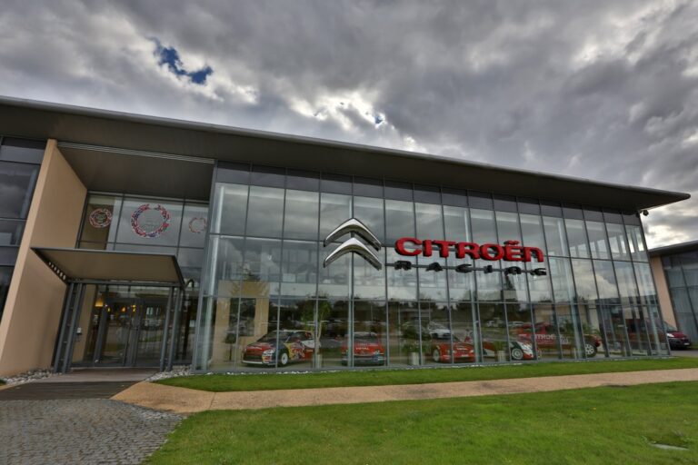 PSA plant eine gemeinsame Sportabteilung