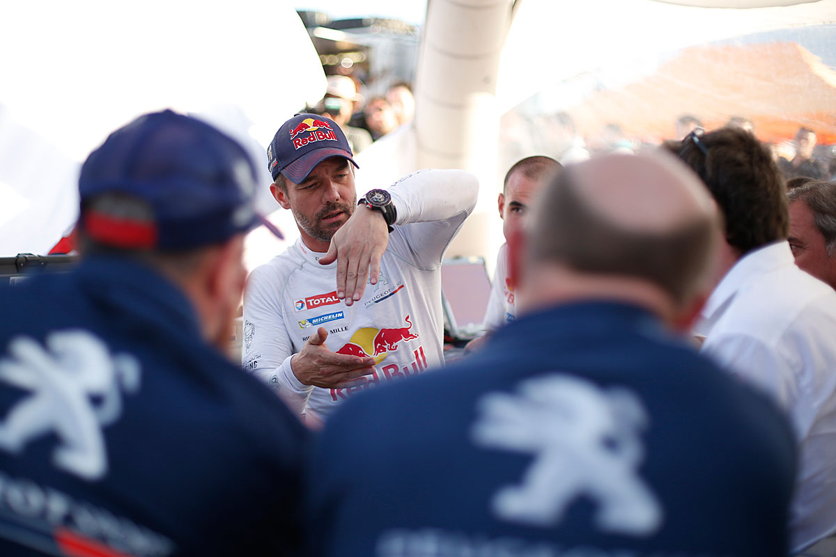 Loeb lernt die Wüste kennen