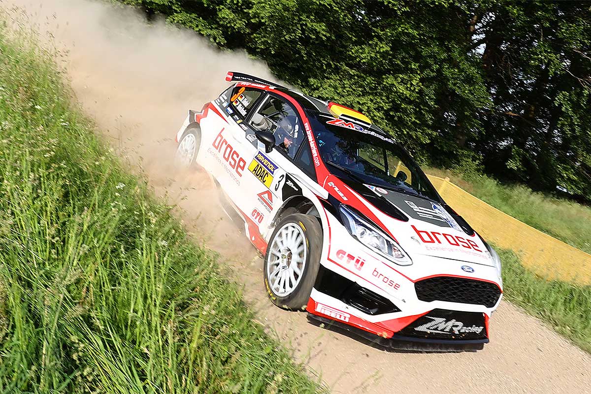 Dominik Dinkel peilt im Ford Fiesta den DRM-Titel an