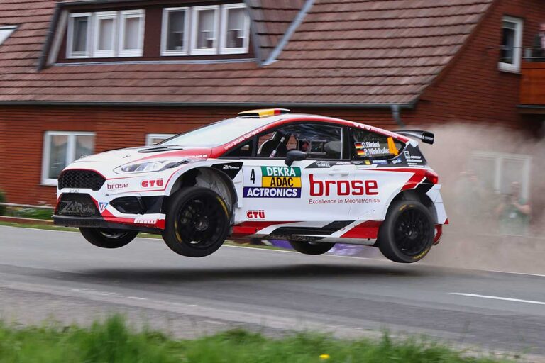 Dinkel bekommt neues Auto