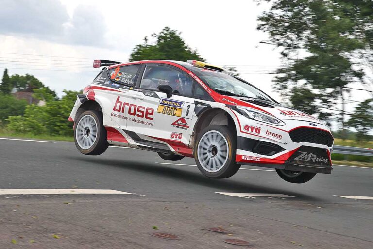 Dominik Dinkel gewinnt Rallye Stemweder Berg