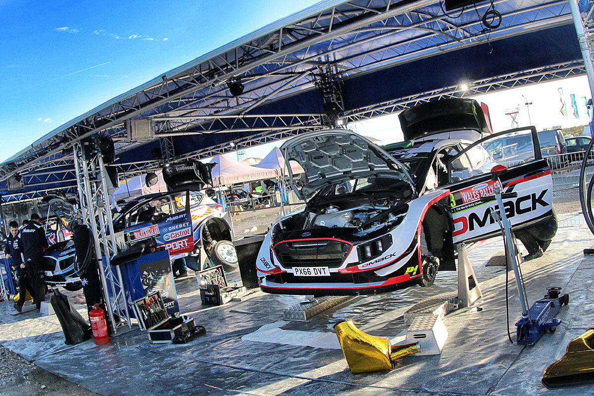 Waliser Elfyn Evans im Wales-Shakedown vorn