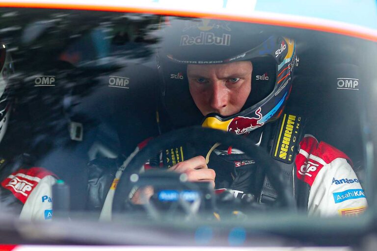 Rallye Portugal nach Tag 2: Evans verliert im Regen seine Führung an Rovanperä