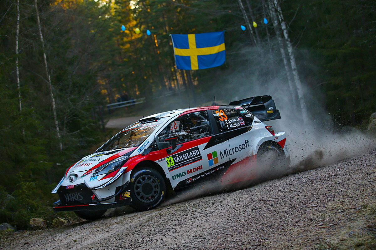 Evans knapp vor Rovanperä und Tänak