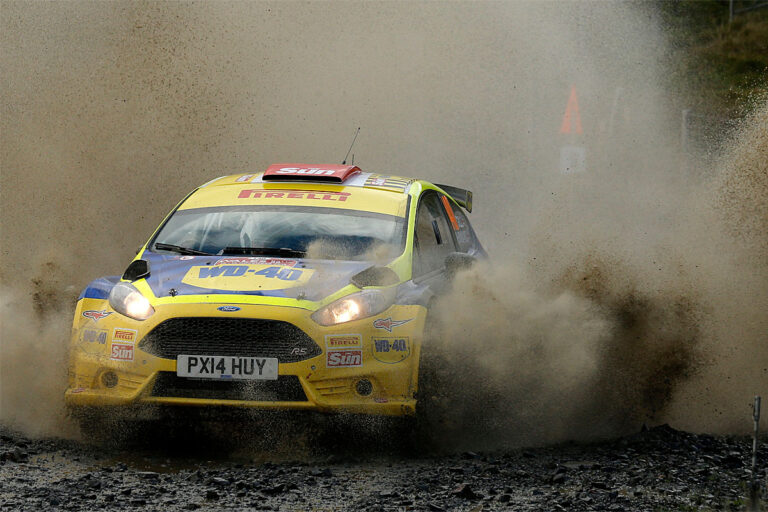 R5-Autos zu schnell für den Kielder Forest