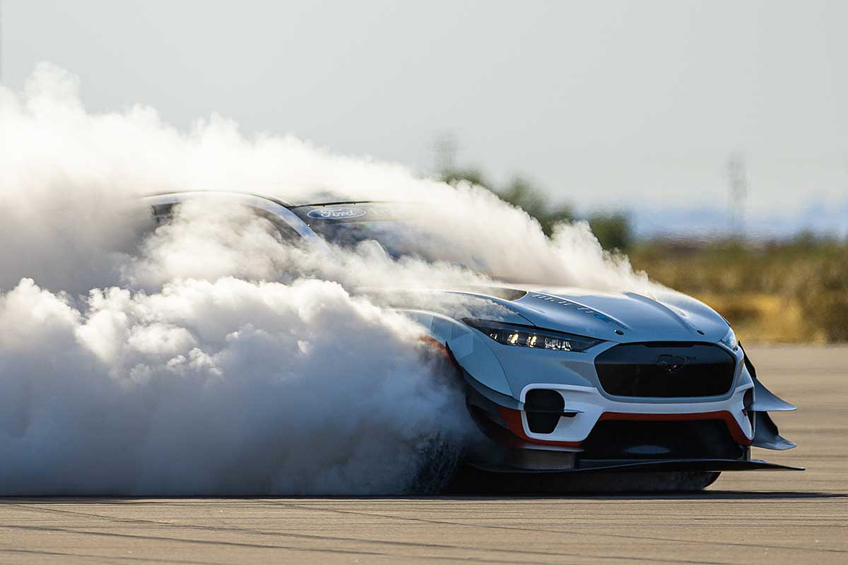 Ford Mach E-1400: Mit sieben Motoren und 1.419 PS