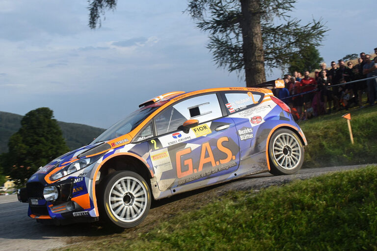 Rallye Weiz: Neubauer vorn – Zwei schwere Unfälle
