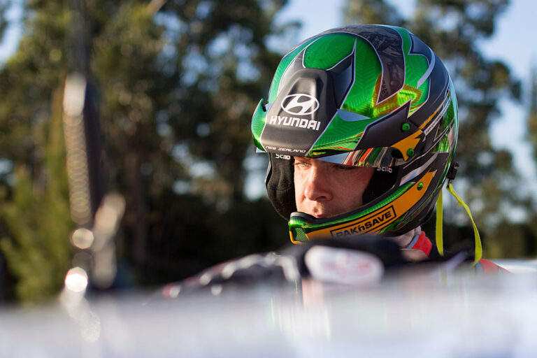 Paddon muss nach Unfall auf Neustart verzichten