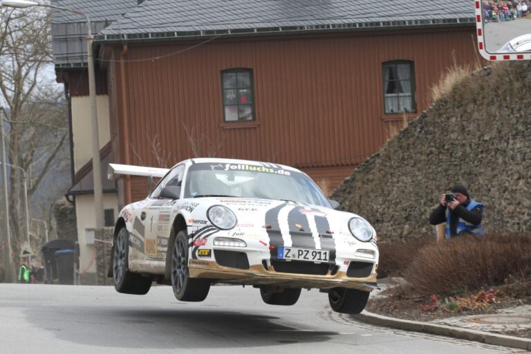 DRM-Favoriten treffen zusammen