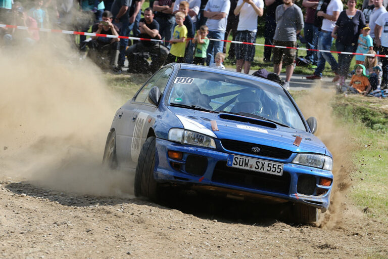 Schulze gewinnt Hombachtal-Rallye