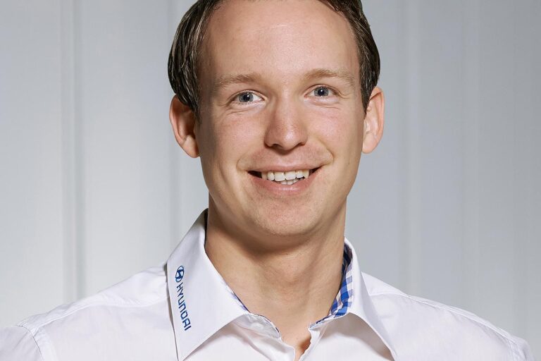 Hyundai sichert sich Abbring