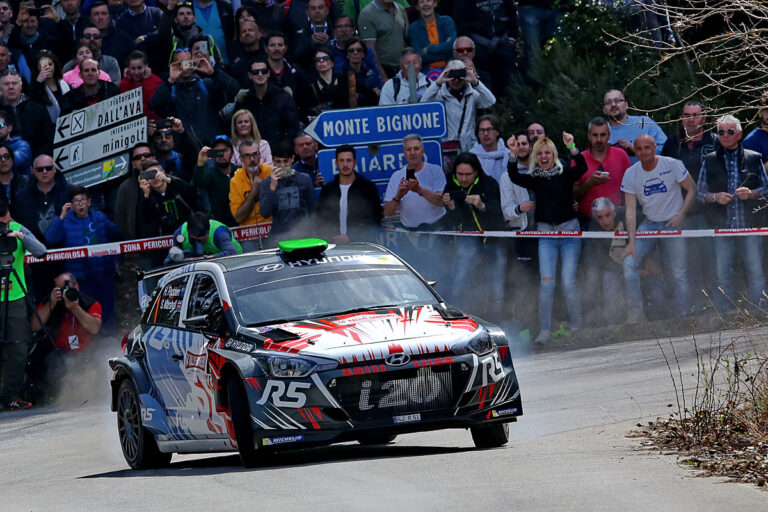 Hyundai R5: Weitere Verbesserungen und Schaltwippe