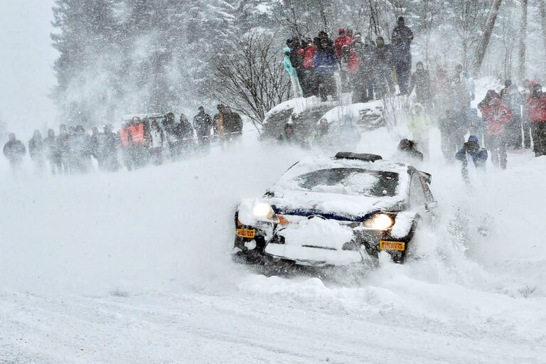 61 Teams starten bei Jänner-Rallye