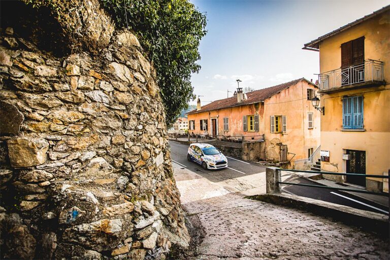 Beifahrerwechsel bei Tannert und Knacker