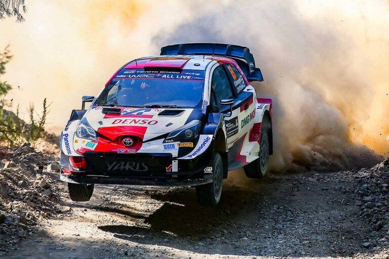 Rovanperä führt knapp vor Tänak und Ogier
